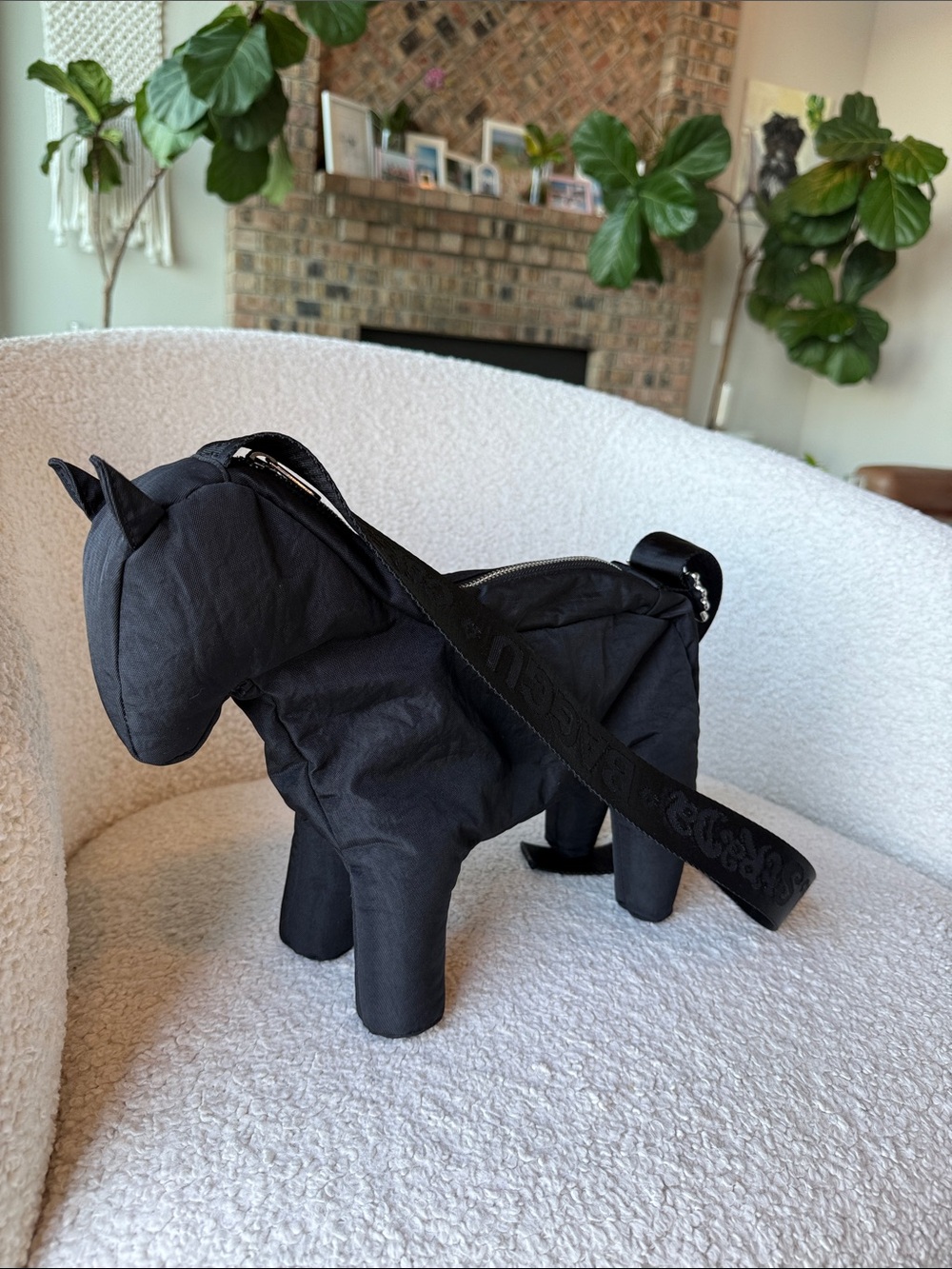 BAGGU x Collina Strada Horse Bag Crossbody Black NWOT - Picture 13 of 16